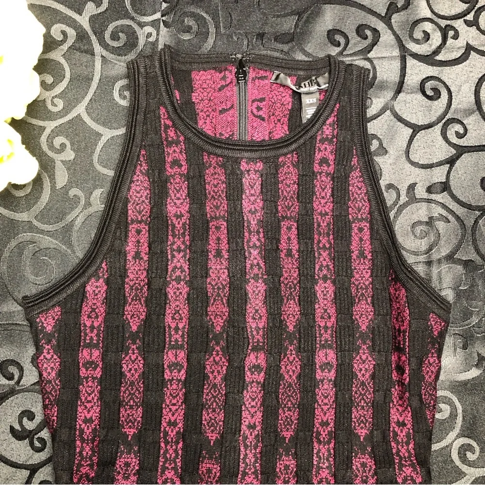 ⭐️NEW⭐️White House Black Market (WHBM) Sleeveless Python-Print Sweater Dress - Picture 10 of 13